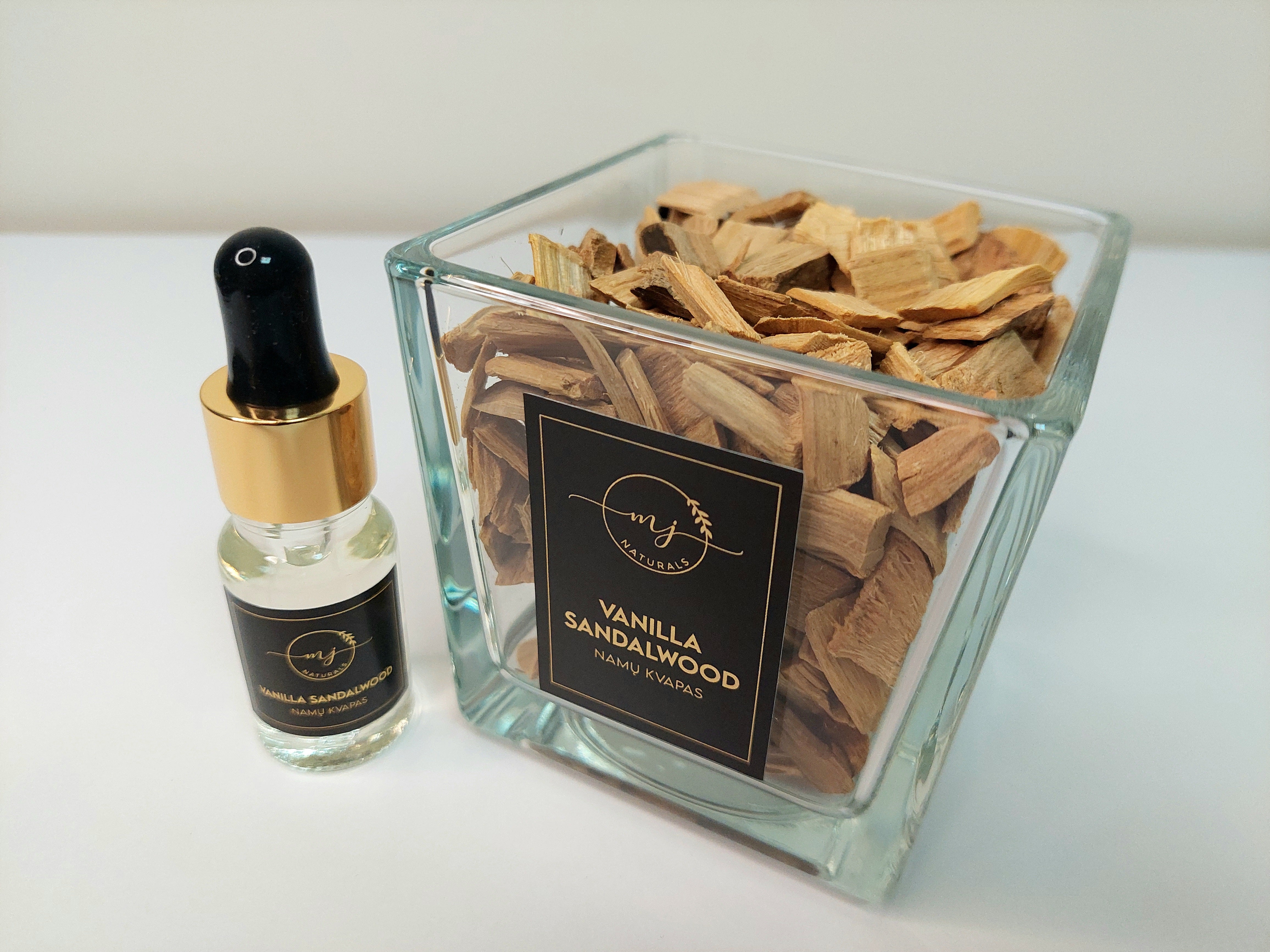 Namų kvapas su mediena VANILLA SANDALWOOD